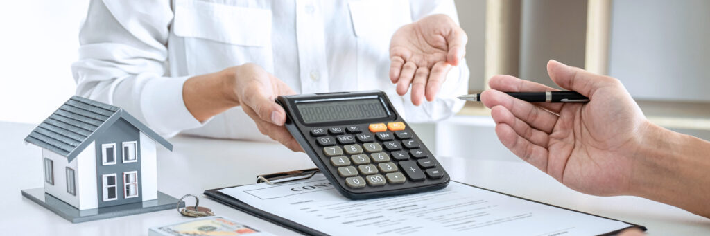 7 Strategies to Decide: Mortgage Broker vs. Going Direct to a Lender
